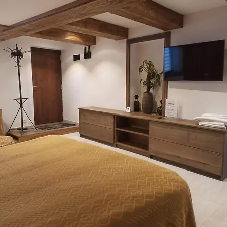 בית הארחה Pensiunea Casa Cranta