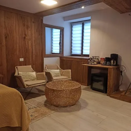 Pensiunea Casa Cranta Guest house