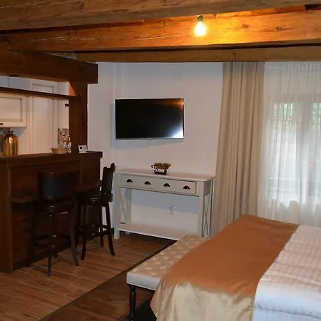 Pensiunea Casa Cranta 3*