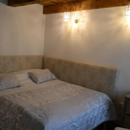 בית הארחה Pensiunea Casa Cranta 3*